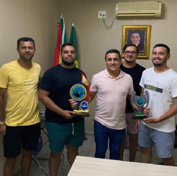 EQUIPE DE VOLEI CONQUISTA MAIS UMA VITÓRIA EM CAMPEONATO